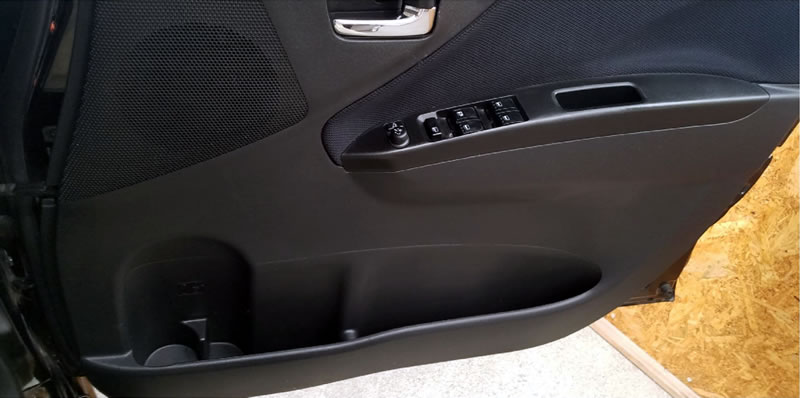 ドアパネル内張りクリーニング　After