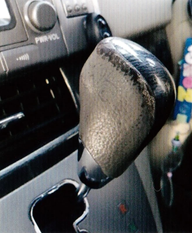 シフトノブ修復／リペア　Before