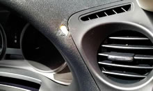 ダッシュボードのひび割れ補修