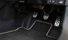 フロアカーペットの汚れ落とし